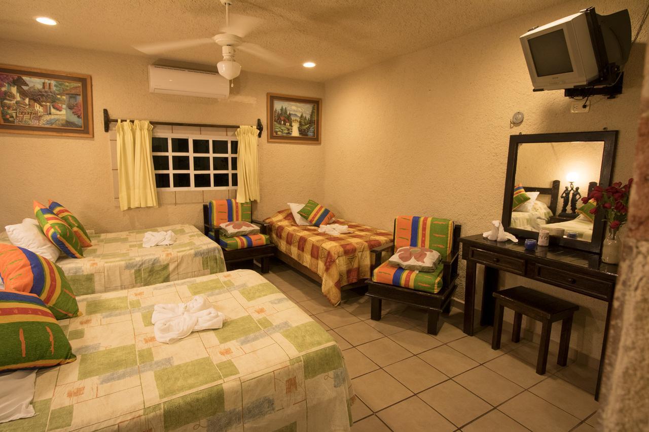 Hotel Sol Caribe Isla Mujeres Esterno foto